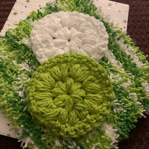 Gift Set-Homemade and Bought - Picture 7 of 9